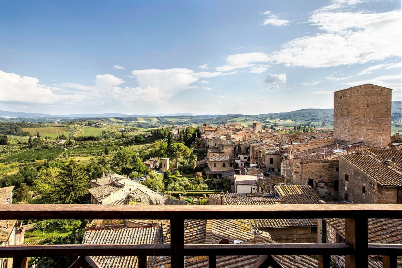 Апартаменты The Artists' Tower - Amazing View From The Tower Сан-Джиминьяно Экстерьер фото
